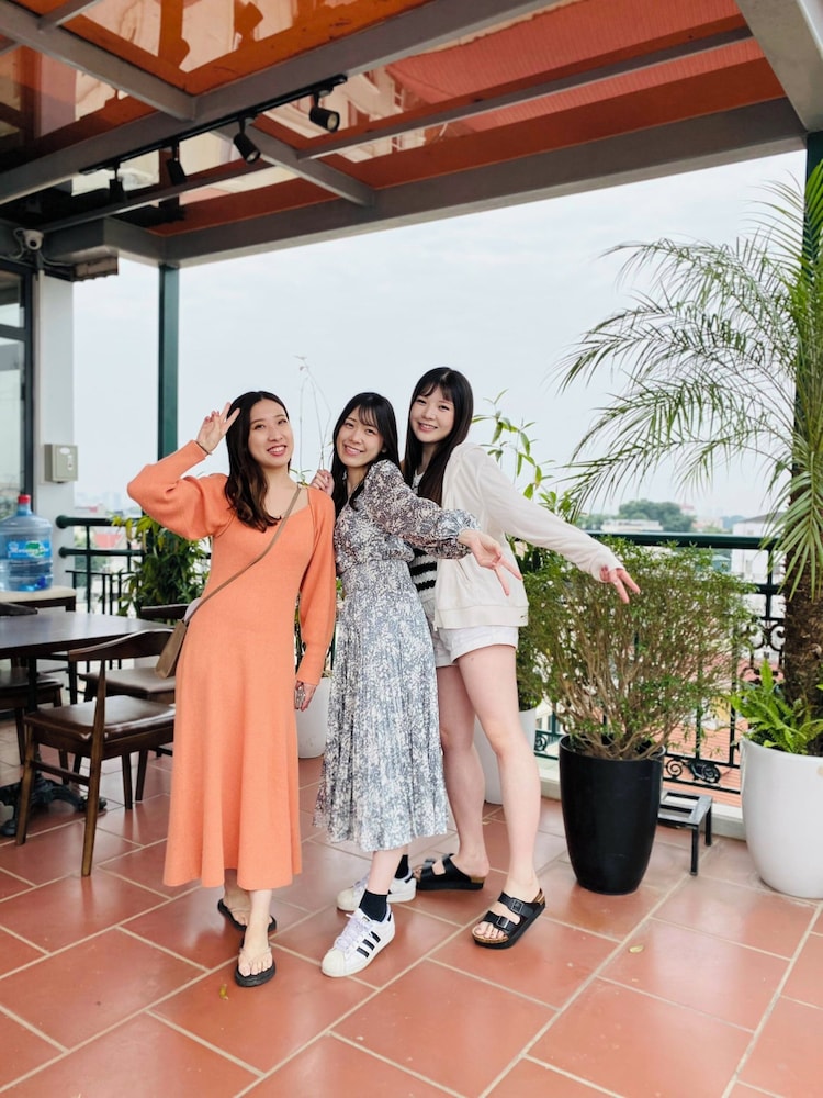 Noble & Swan Boutique Hotel 35/60
