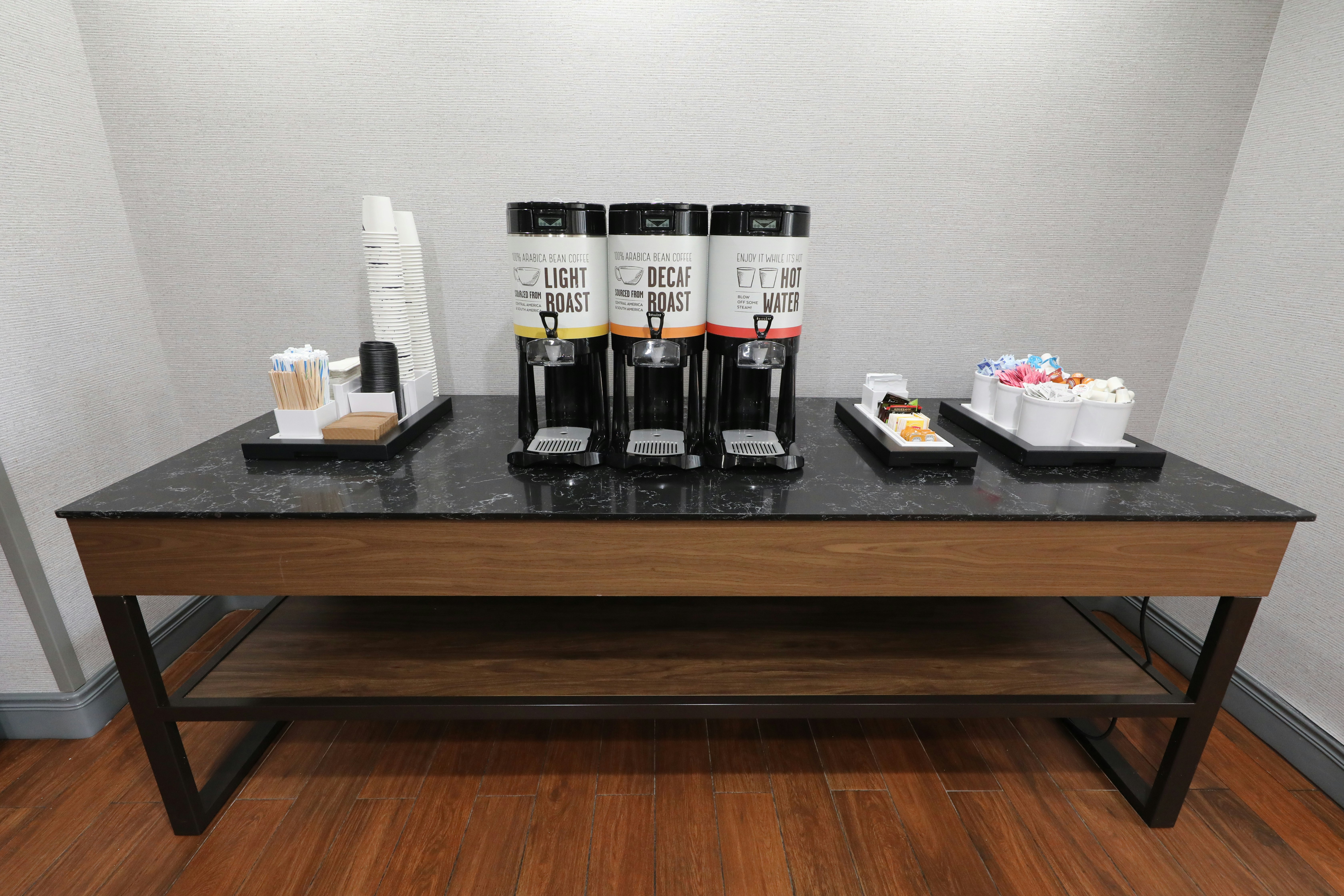 Hampton Inn Hutchinson 37/40