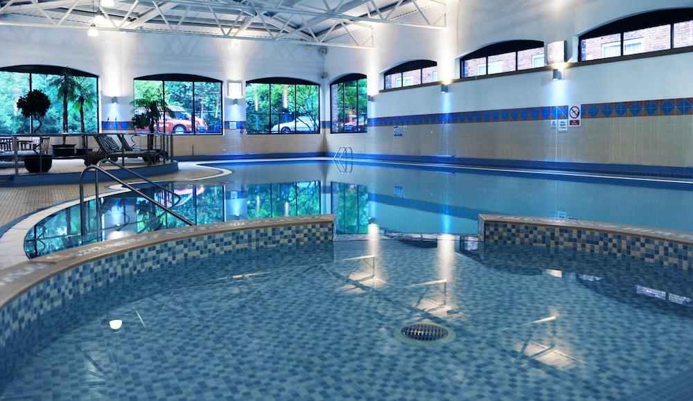 Village Manchester Hyde Hotel Leisure Club 15/40