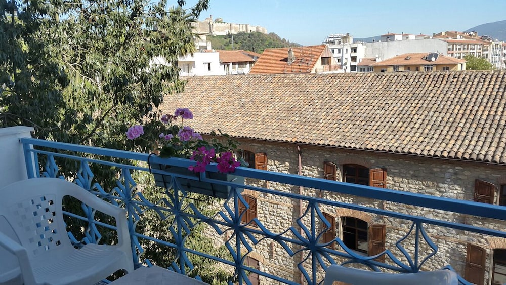 Urkmez Hotel 2/50