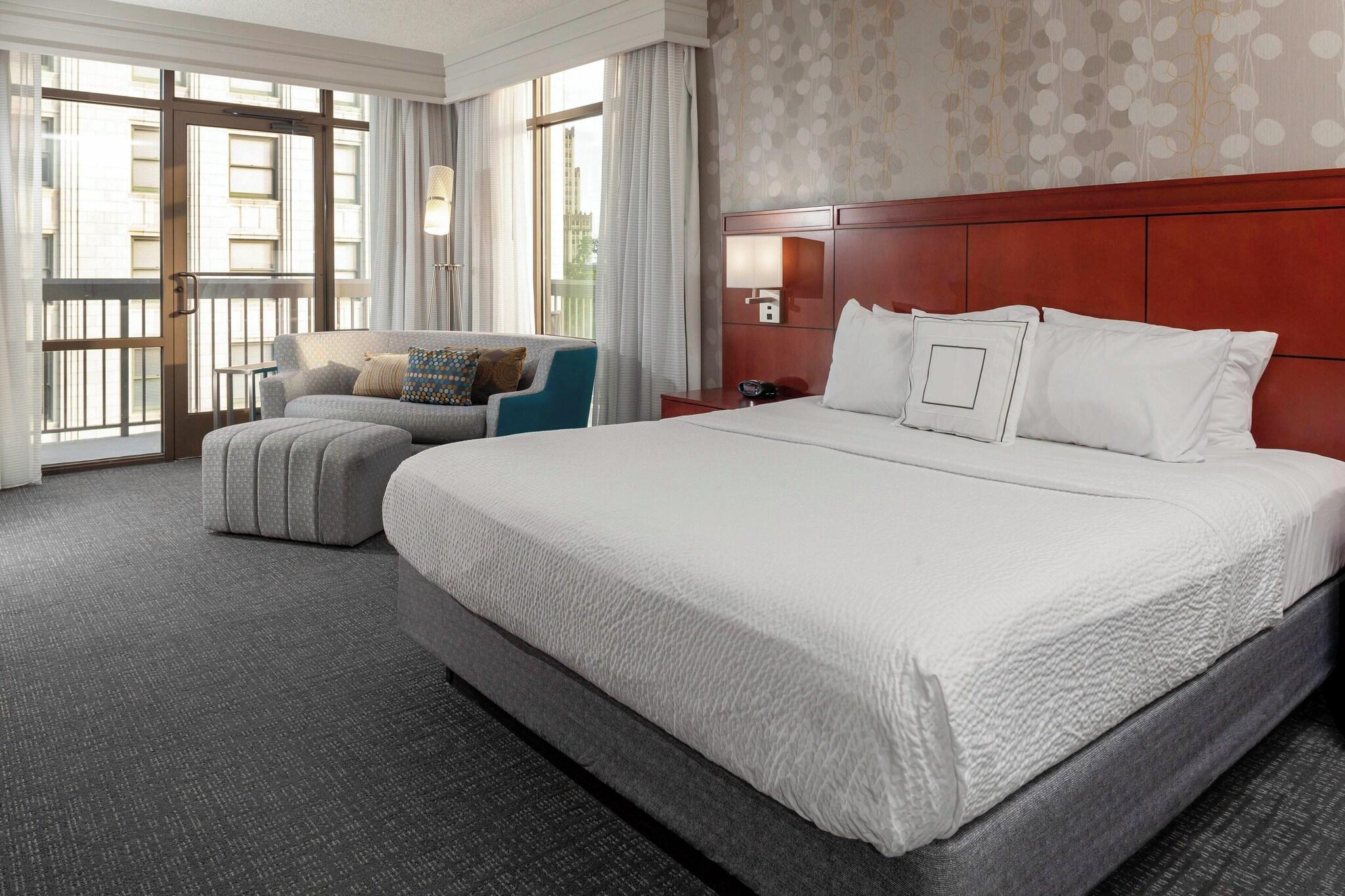 Room, Double Bed, Accessible