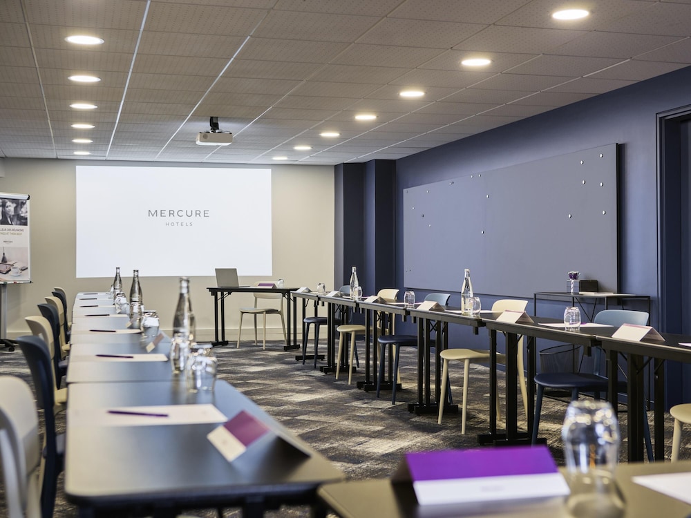 Mercure Paris Montparnasse Pasteur 63/73