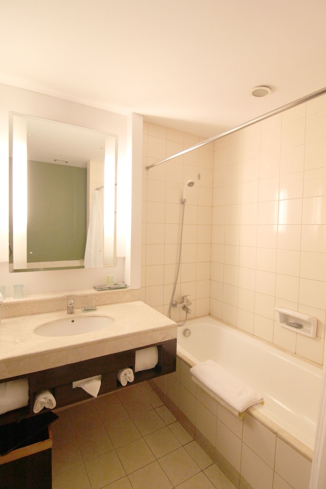 Hotel Santika Premiere Malang 44/44