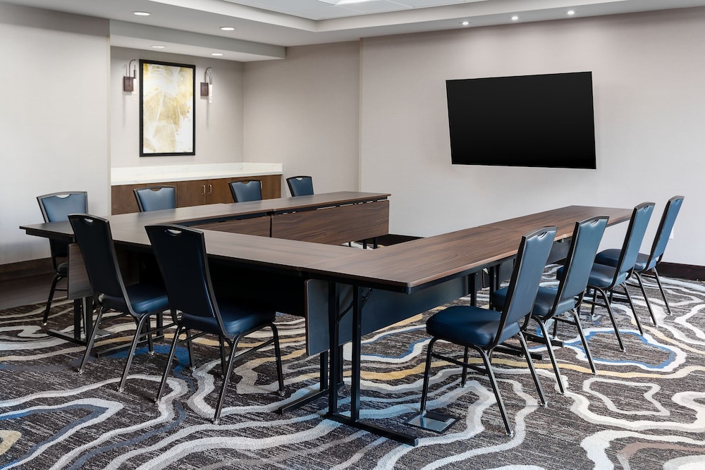 Residence Inn by Marriott Anaheim Brea 30/49