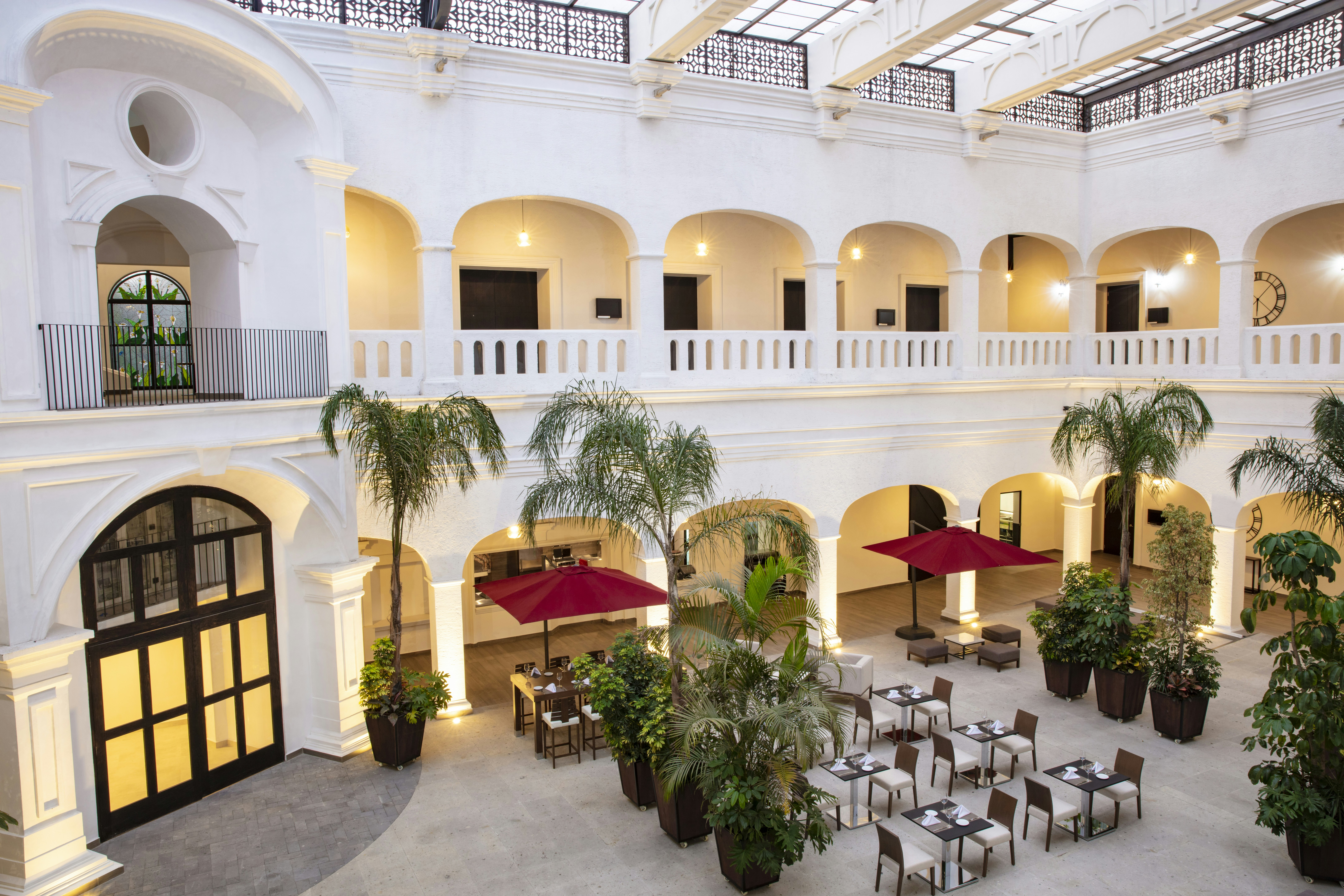 DoubleTree by Hilton Toluca 6/80