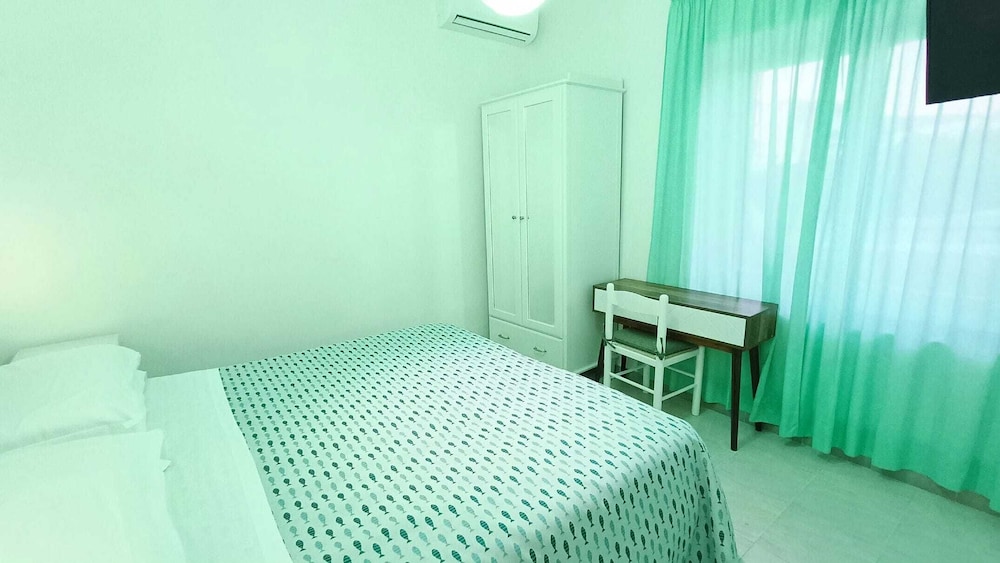 Hotel Ischia Casa Nicola 17/50