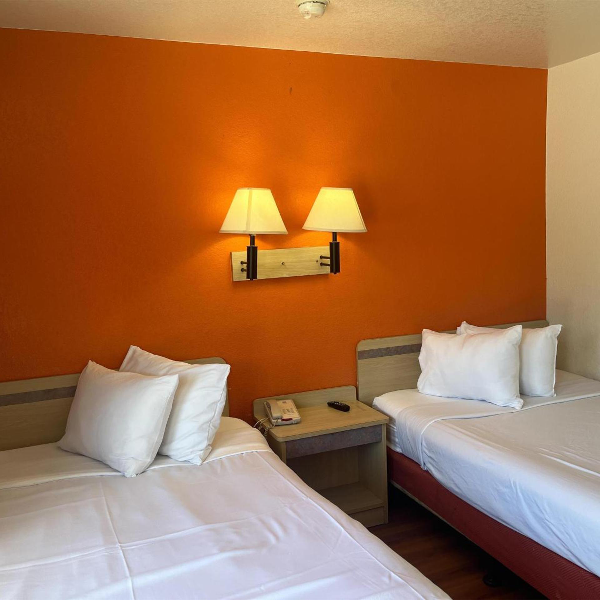 غرفة ديلوكس رباعية، Motel6 Fort Collins, CO 6/10