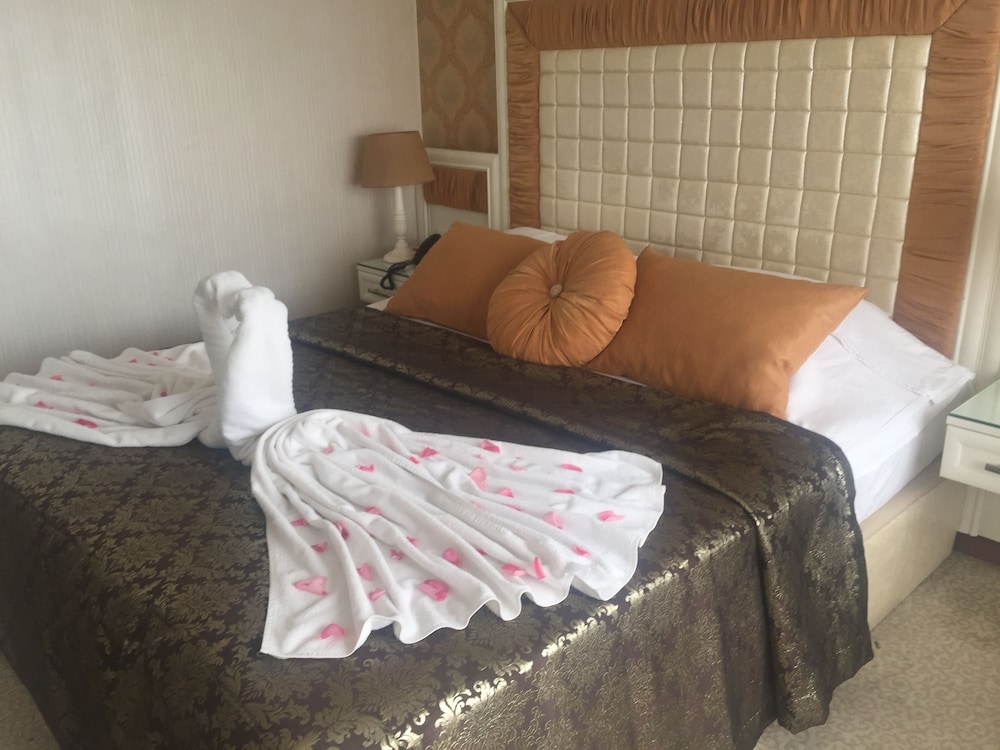 Pen Hotel 10/44