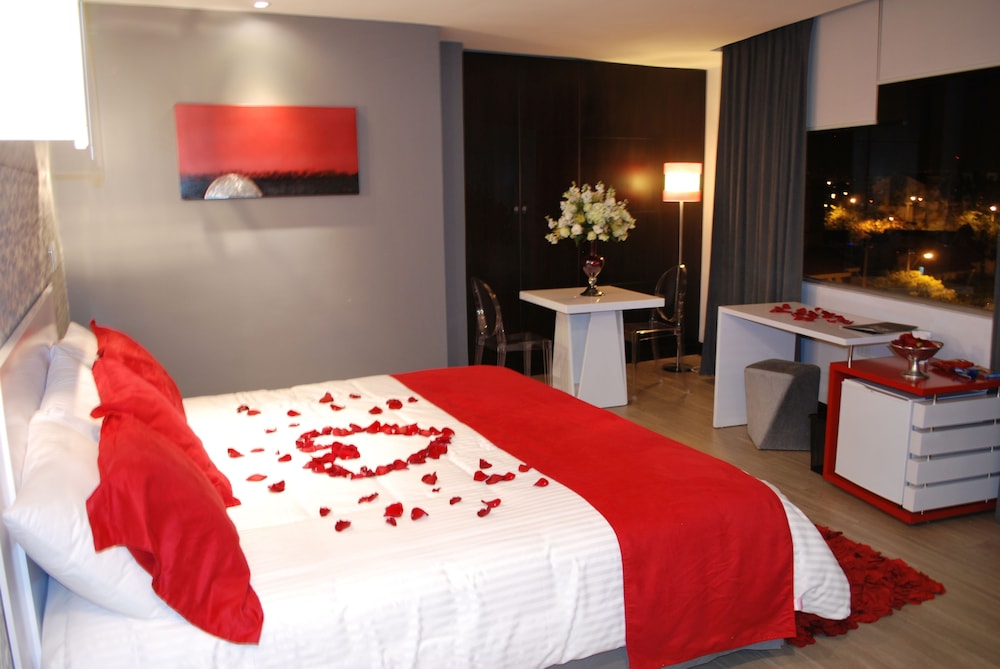 RIONE HOTEL BOUTIQUE 28/54