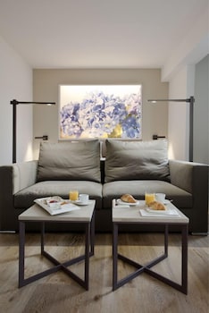 The Classic Hotel Nicosia - Handwritten Collection 42/62