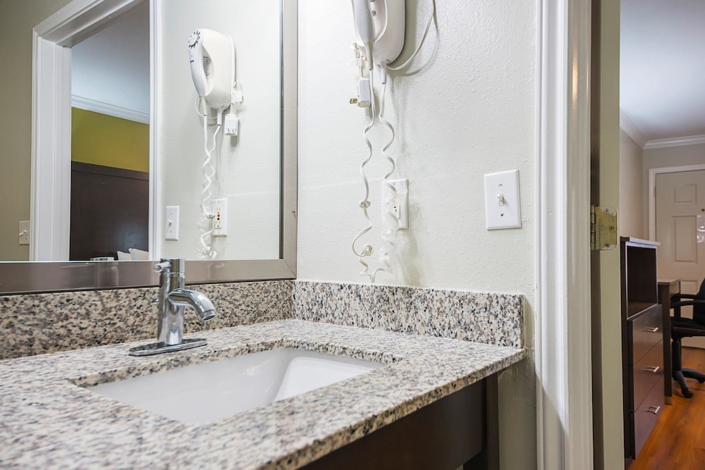 Quality Inn Deridder, LA 19/38