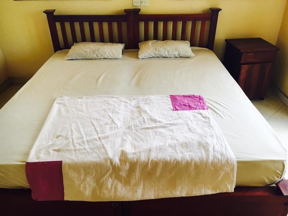 Eliyana Guest House photo4