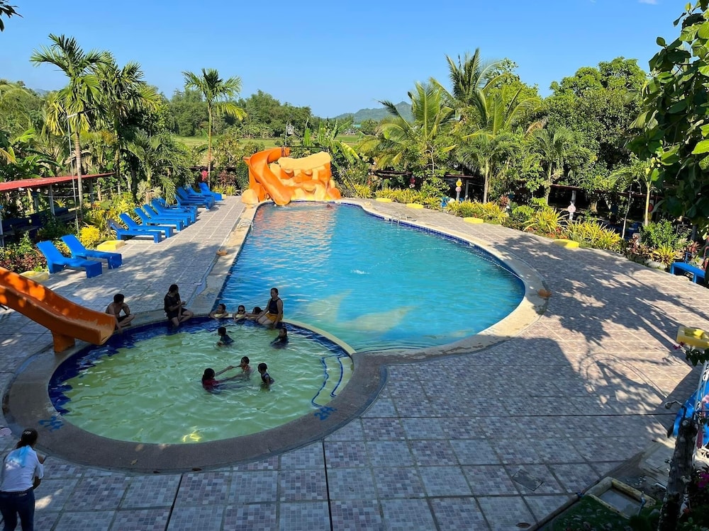 Relaxing Garden Resort 30/50