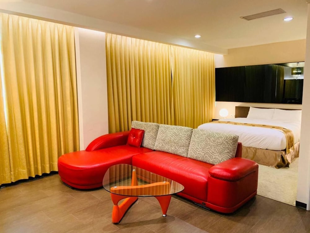 Kai Shen Sinsu Hotel 44/55
