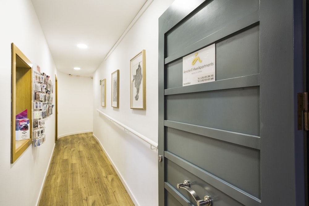 Amister Apartments 19/43