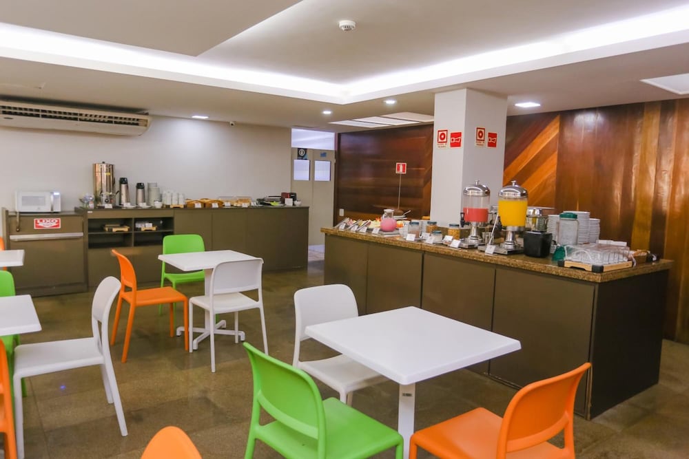 Pajucara Hotel Express 16/22