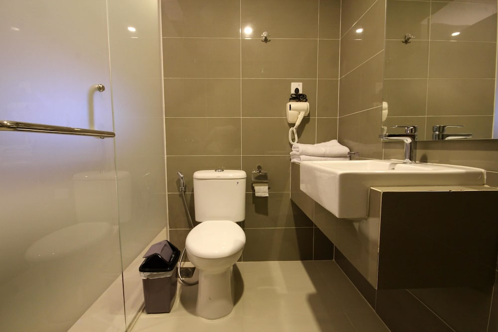 Os Hotel Airport Batam 11/43