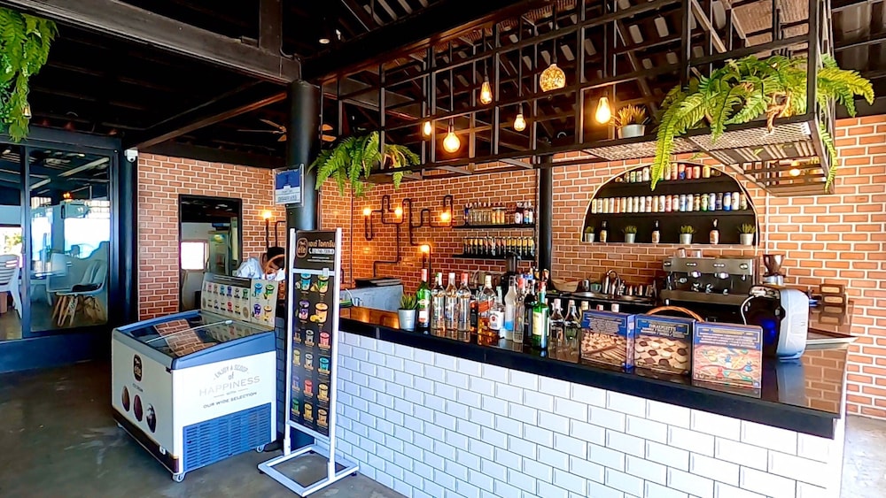 Phi Phi Donchukit Resort 25/40