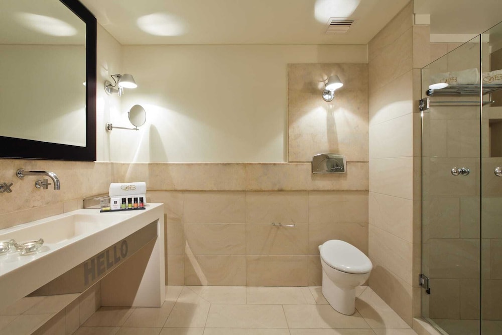 O and B Athens Boutique Hotel 39/50