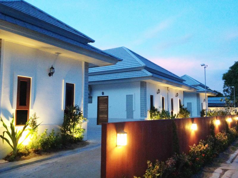 The Sixnature Resort Bangsaen 3/56