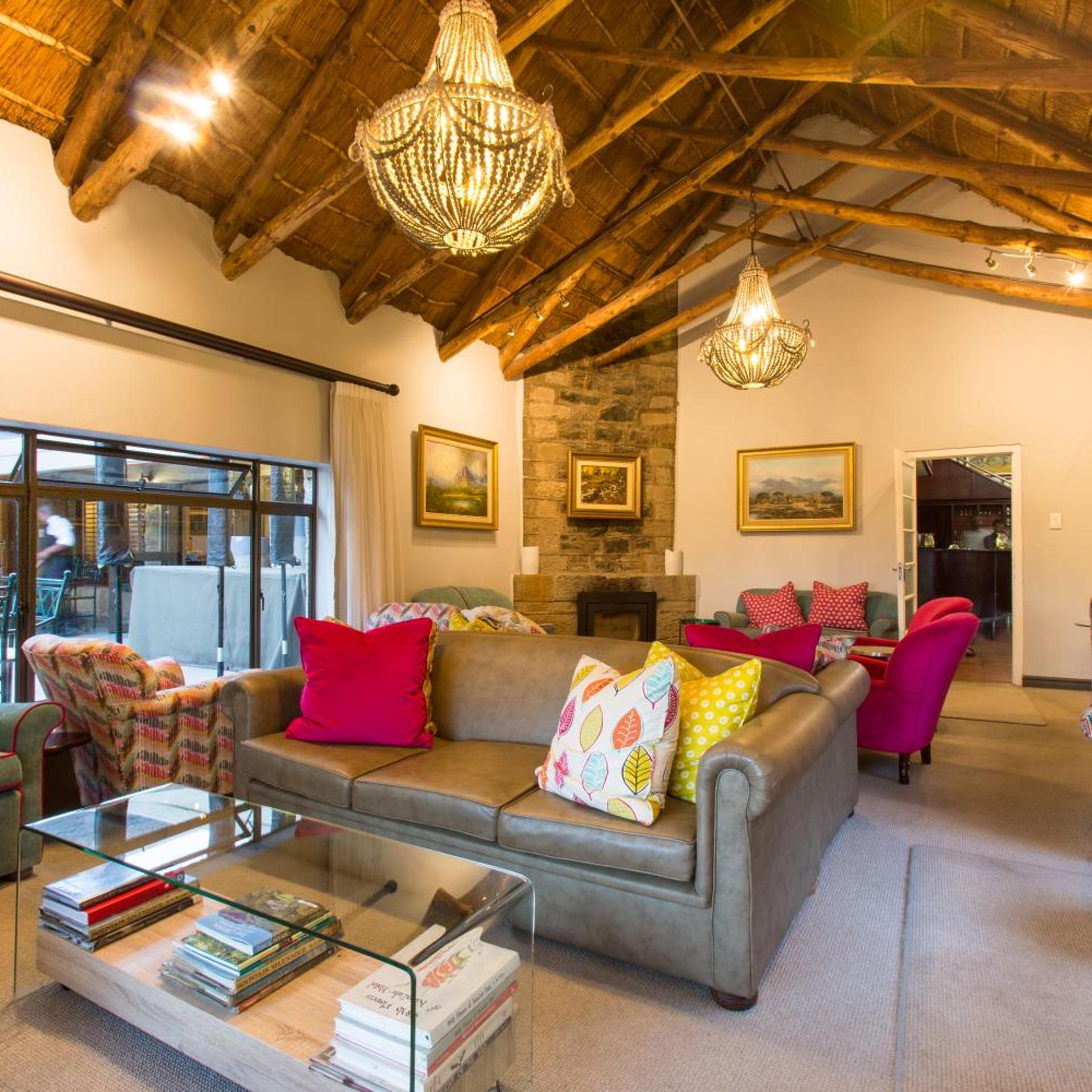 The Cavern Resort & Spa 32/50