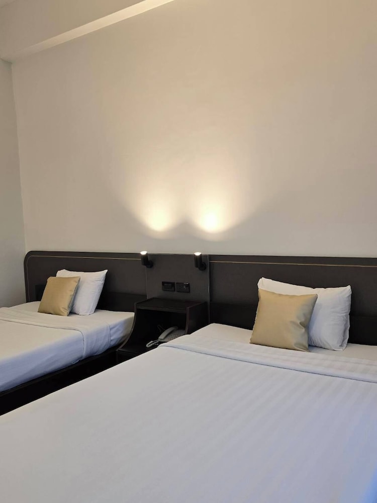 The Krungkasem Srikrung Hotel 22/65