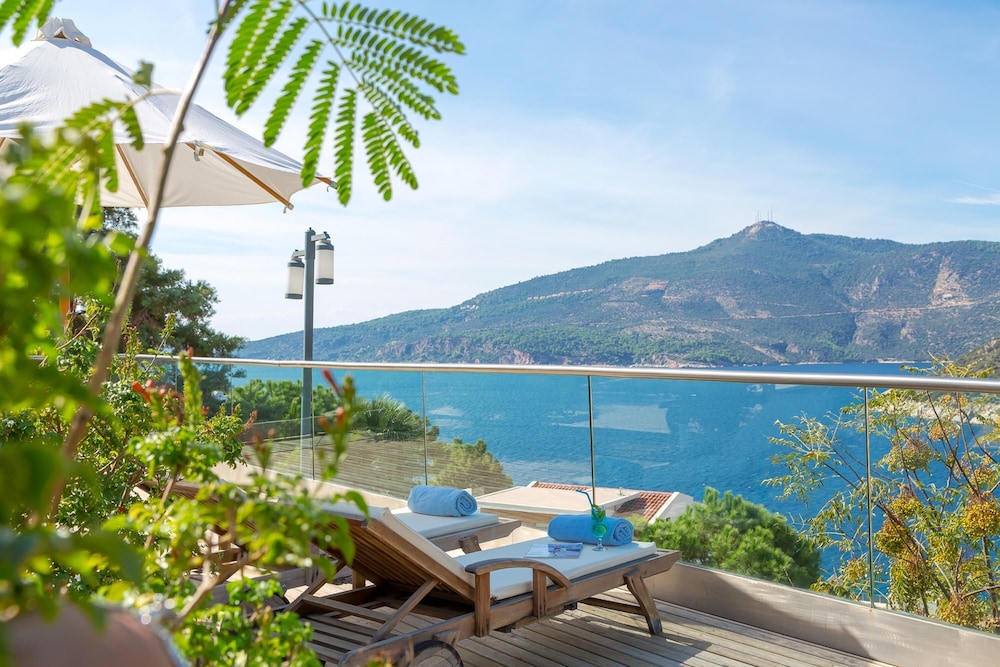 Happy Kalkan 65/71