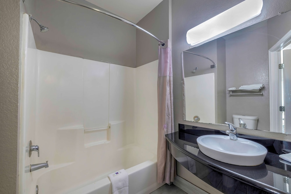 Motel6 Cedar Park, TX 26/31