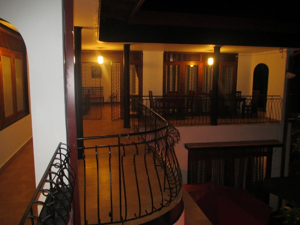 Kandyan Residency 48/50