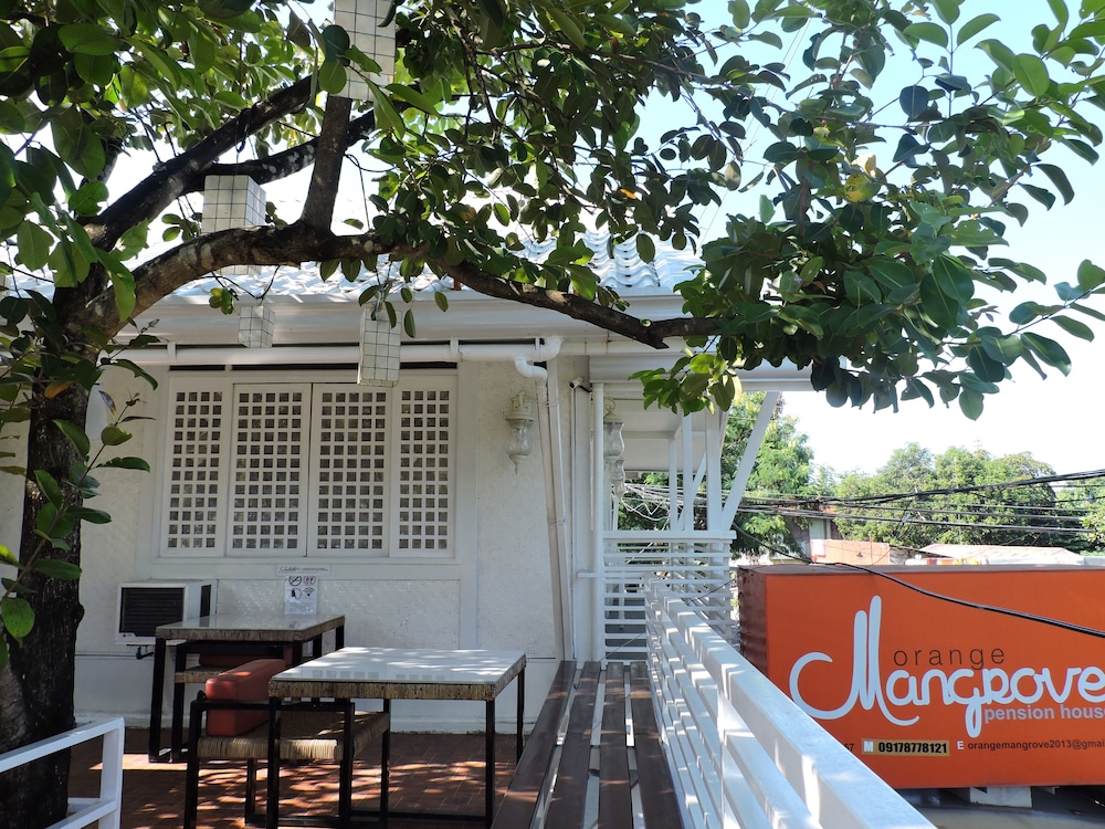 Orange Mangrove Pension House by SMS Hospitality 4/60