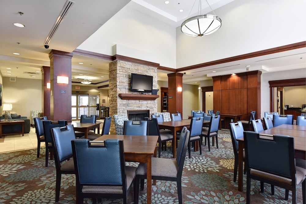 STAYBRIDGE SUITES GUELPH 56/78