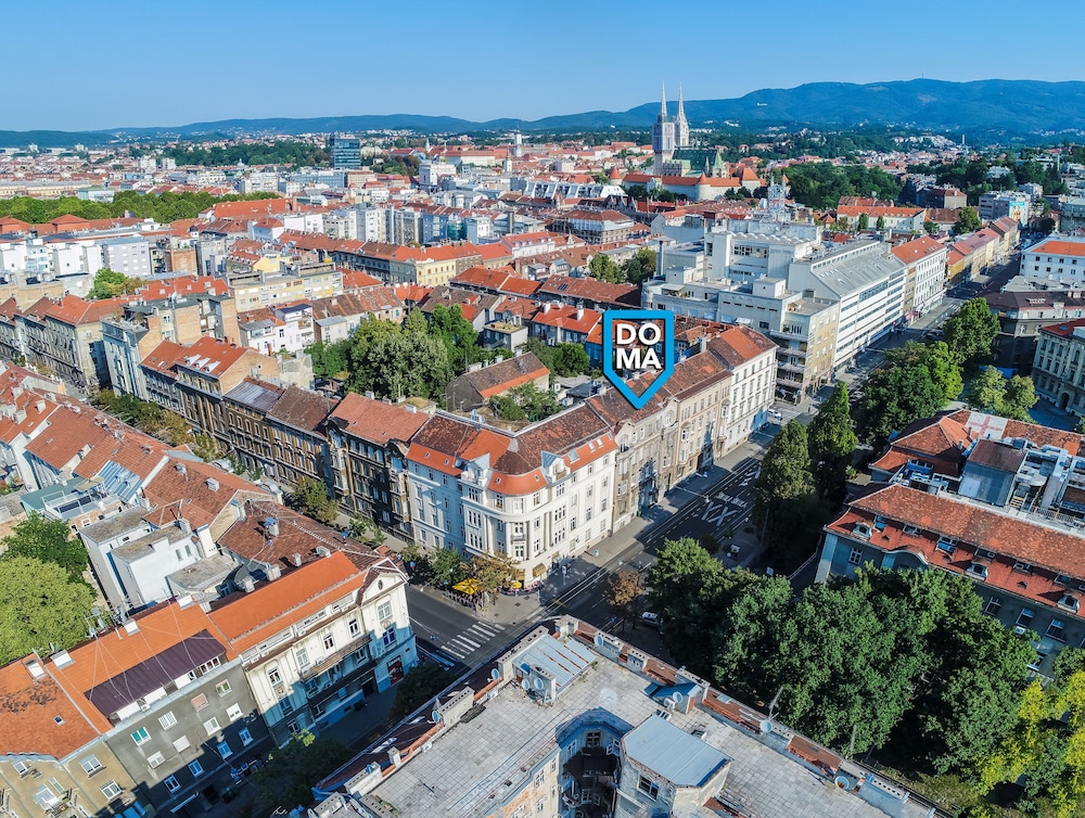 Doma Zagreb 41/49