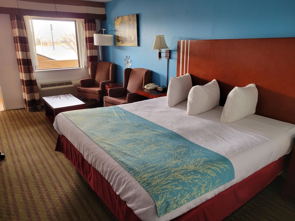 Days Inn by Wyndham Woodward OK 4/24