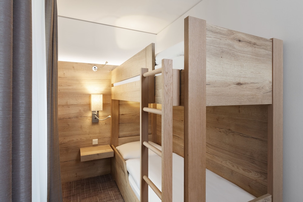 Holiday Inn Nurnberg City Centre 33/78
