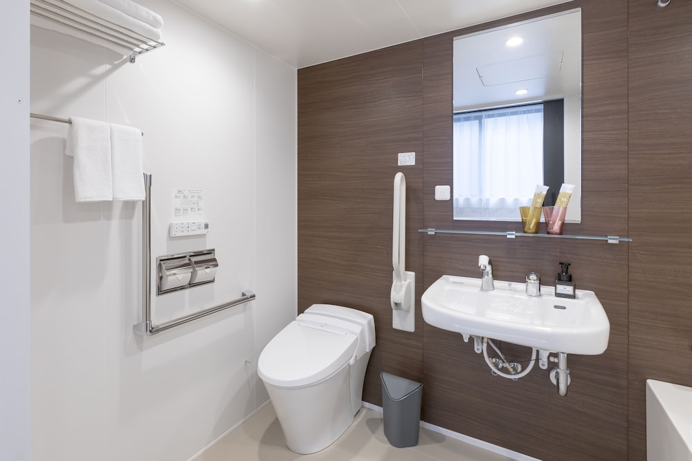 M's Hotel Sanjo Omiya 42/47