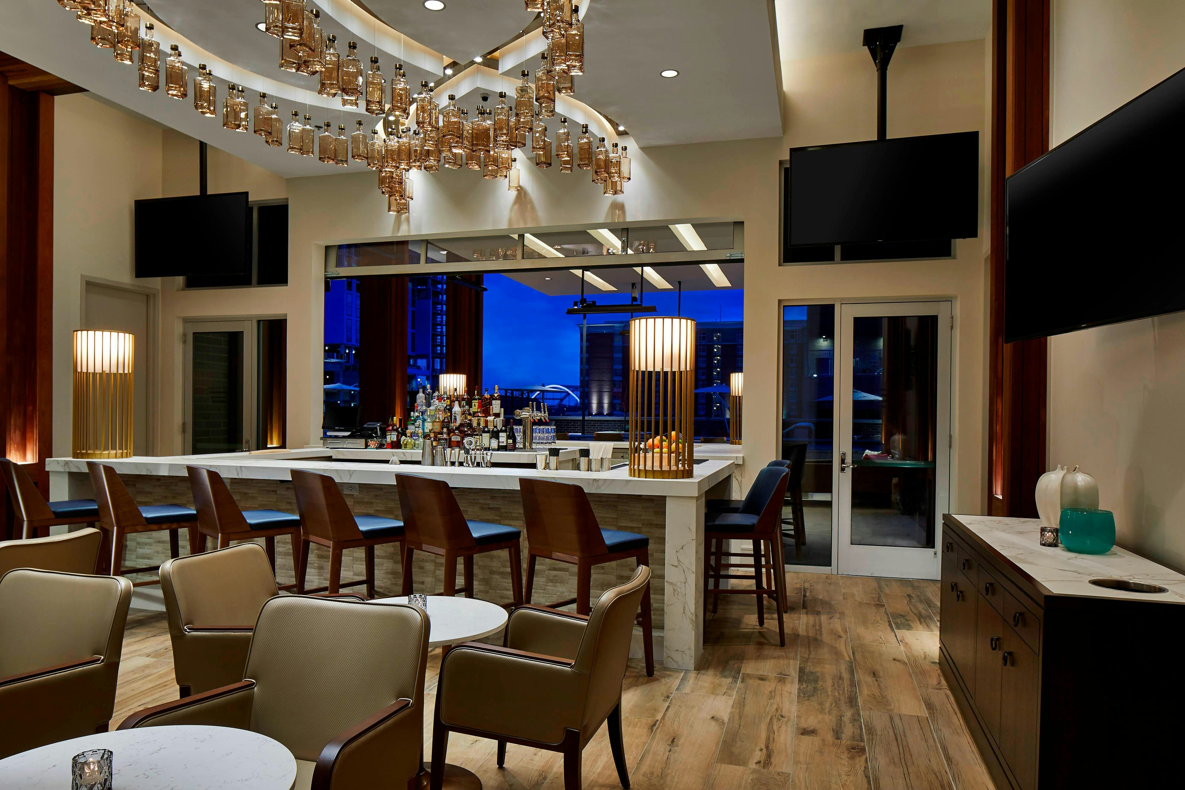 SpringHill Suites by Marriott Nashville Downtown/Convention Center 17/18