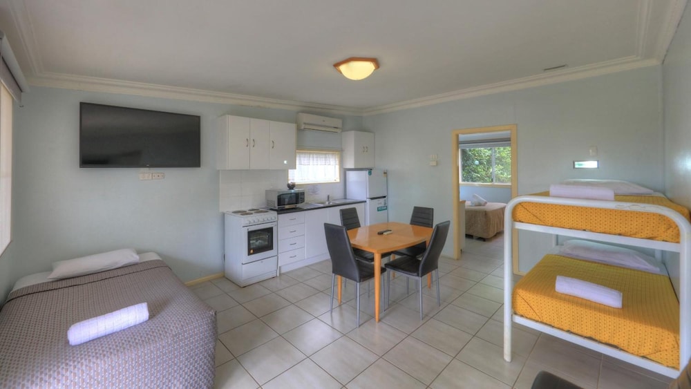 Glenwood Tourist Park 38/60