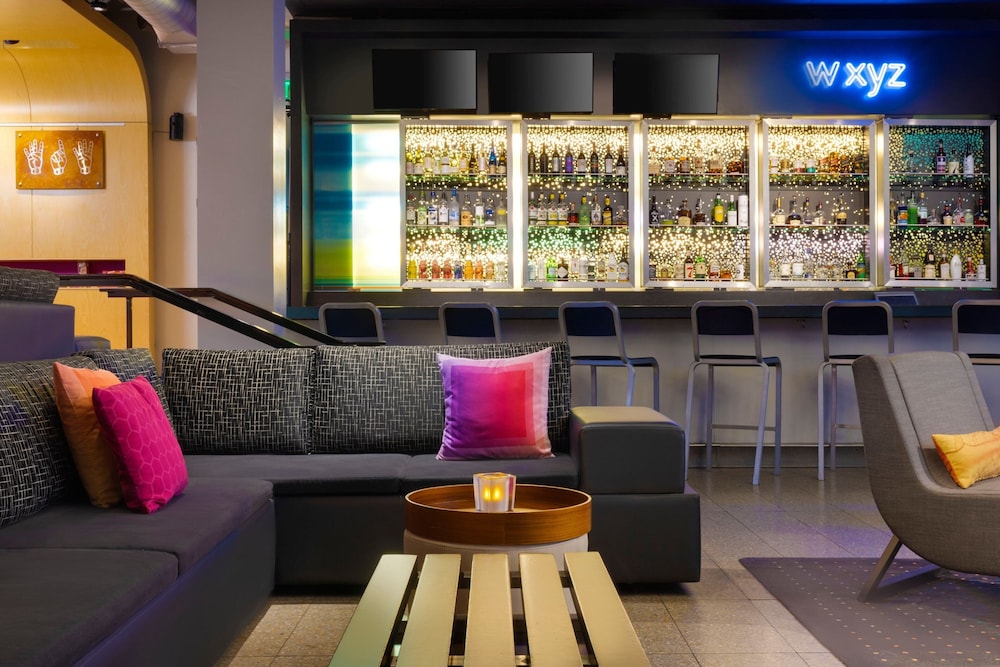 Aloft Milwaukee Downtown 28/43