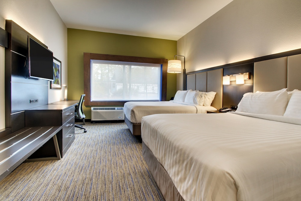 Holiday Inn Express & Suites - Summerville 19/55