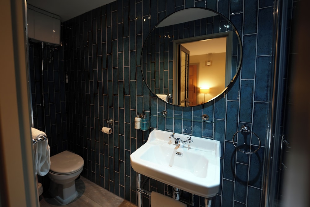 Riva Boutique Hotel 48/49