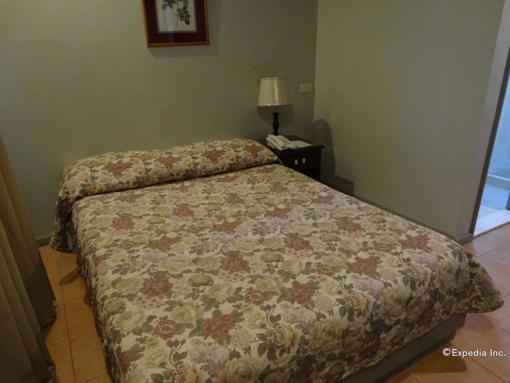 Casa Leticia Business Inn 24/57