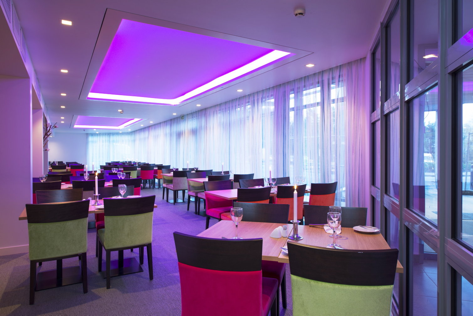 Thon Hotel Bergen Airport 32/35
