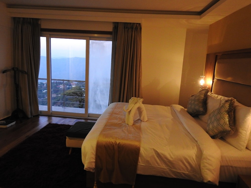 Renest Dunsvirk Court, Mussoorie 16/55