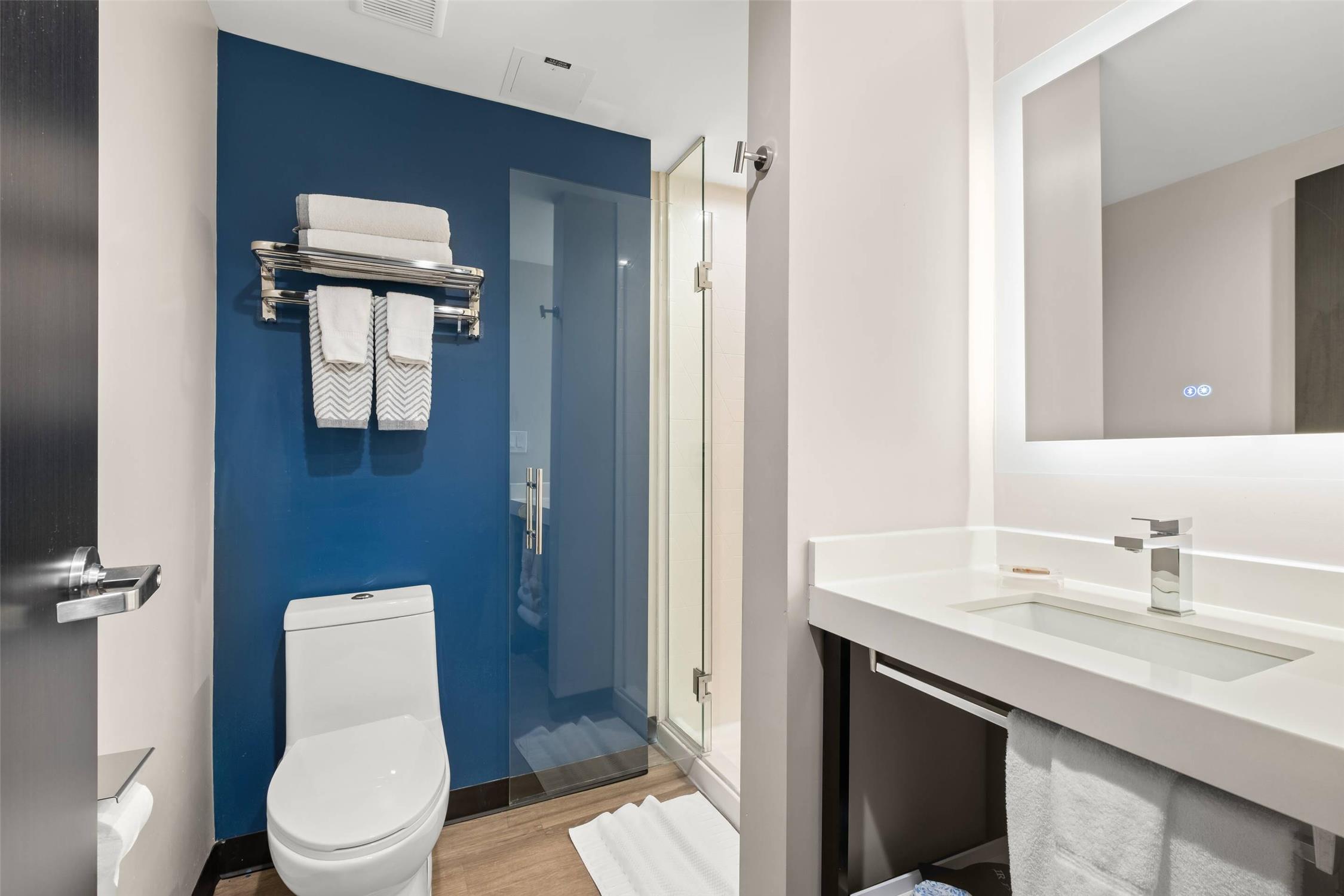 Cambria Hotel Orlando Universal Blvd 23/25