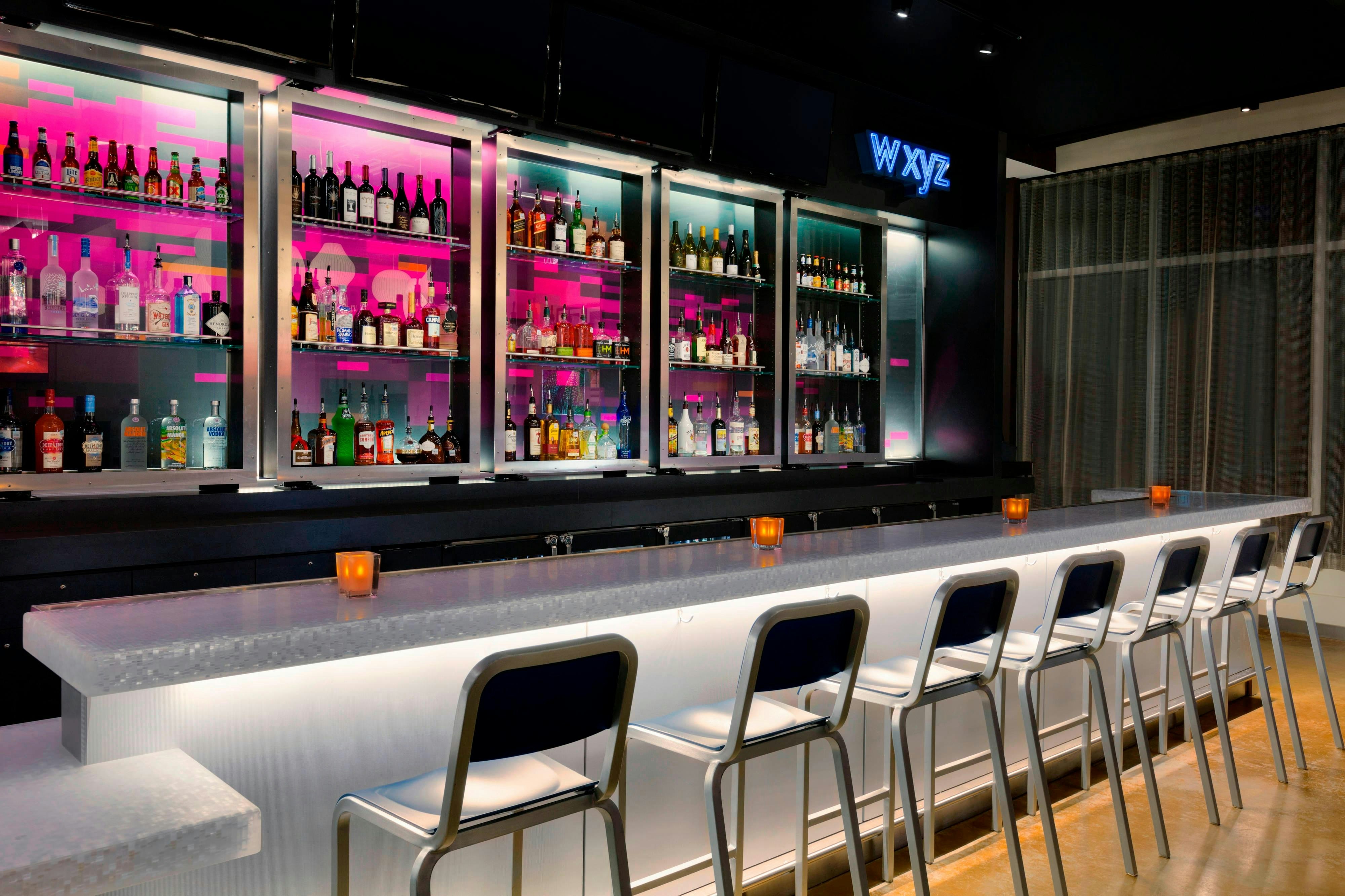 ALOFT DALLAS LOVE FIELD 22/34