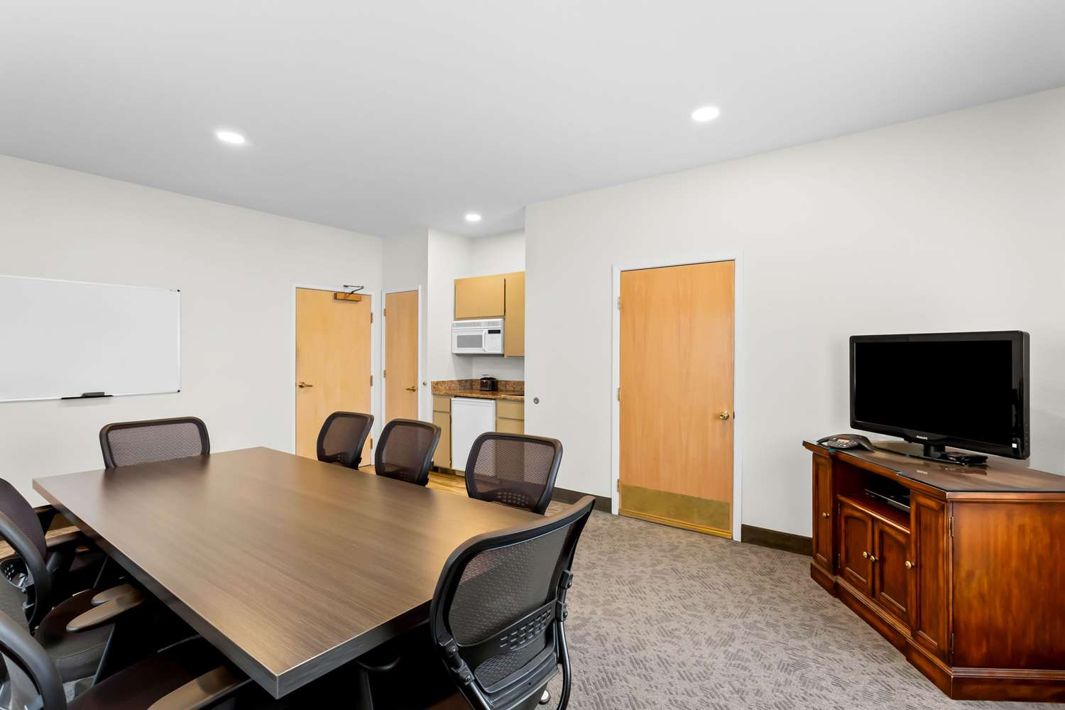Comfort Inn & Suites Susanville CA 15/24