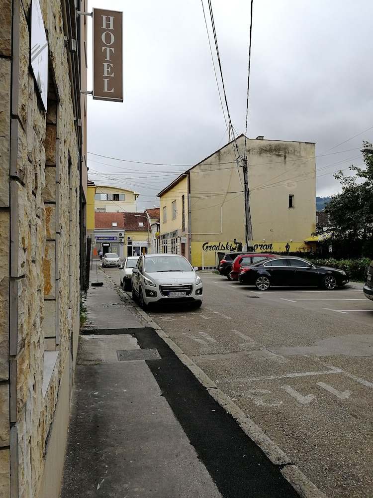 Hotel Ideja 34/43