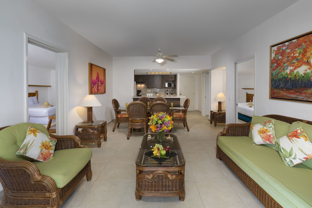 Beachscape Kin Ha Villas and Suites 69/89