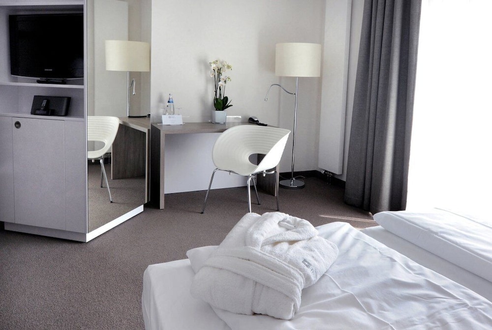 Hotel Schweizer Hof Kassel 15/45