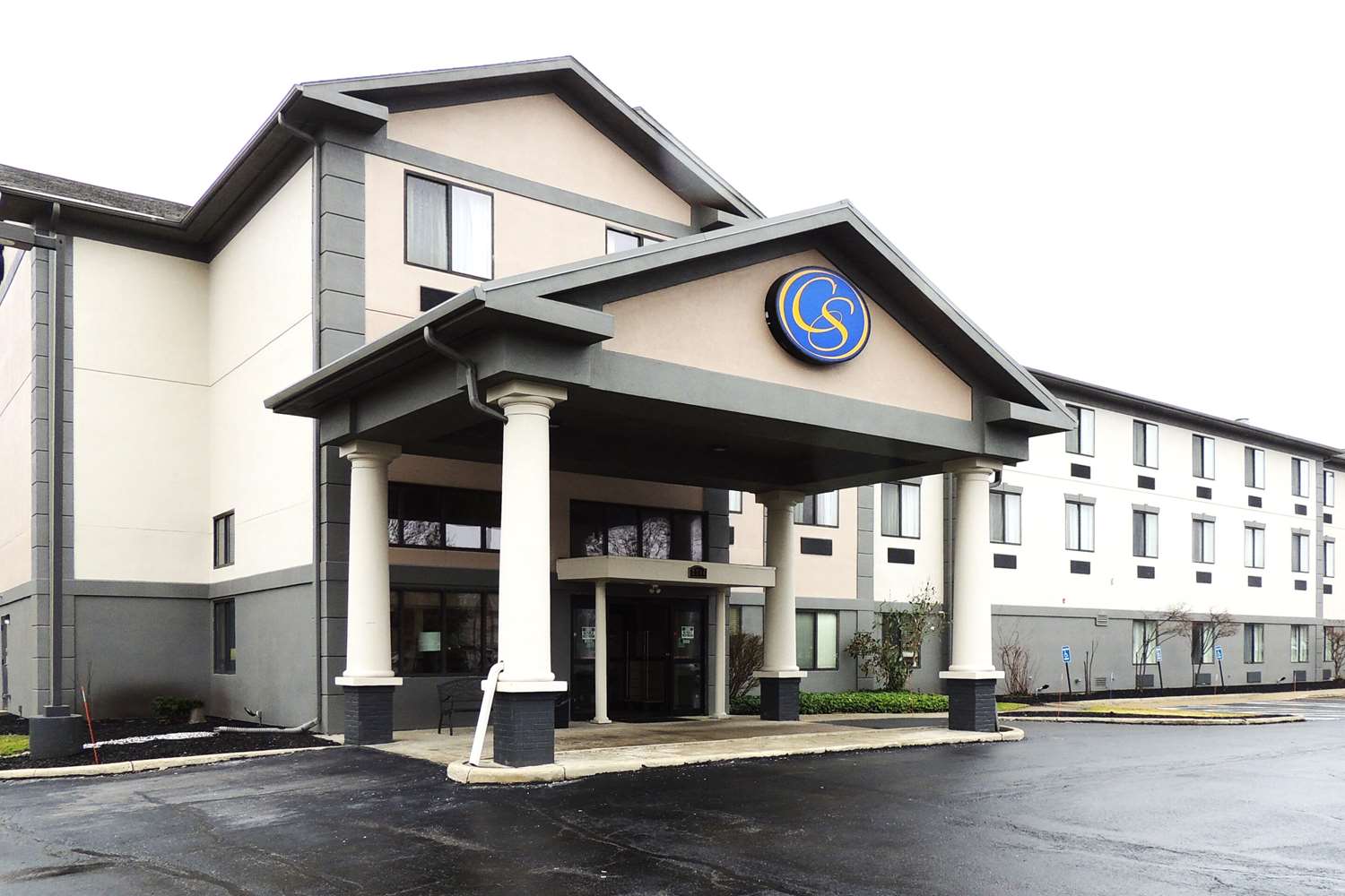 Comfort Suites Twinsburg, OH 3/27